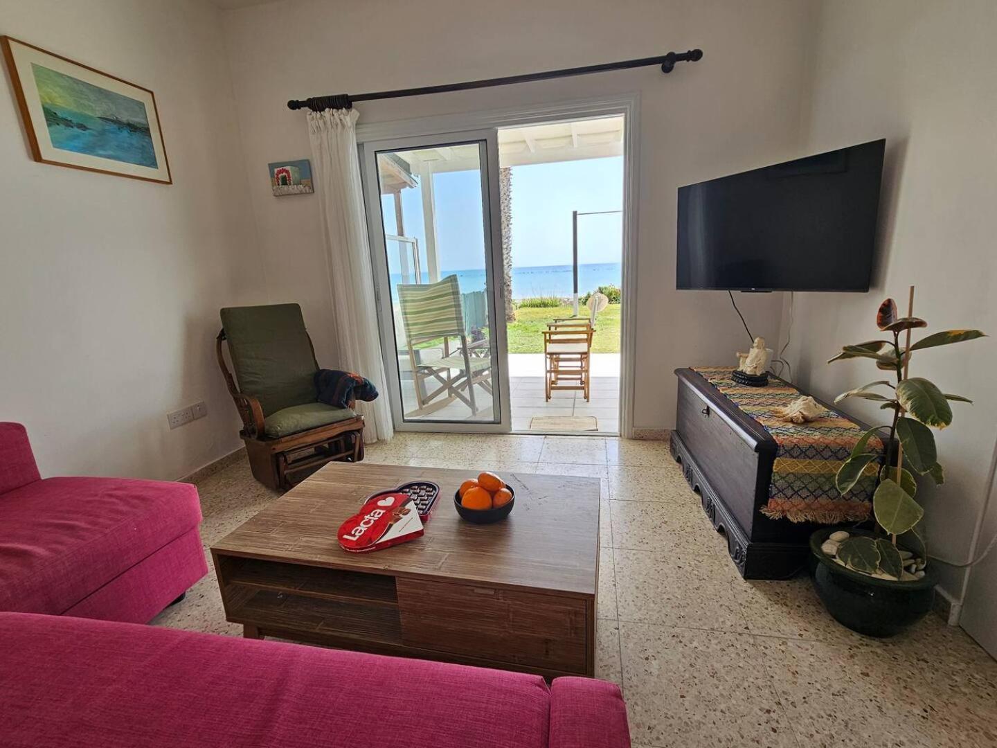 לרנקה Ammos Beachfront Villa Paradise מראה חיצוני תמונה